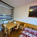 Petit Tibet 3* 布勒伊-切尔维尼亚
