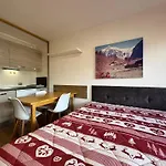 Апарт-отель Petit Tibet