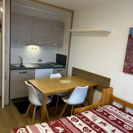 Lejlighedshotel Petit Tibet 3*