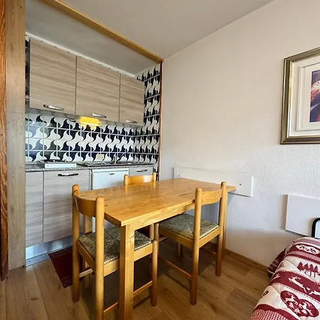 Petit Tibet Aparthotel