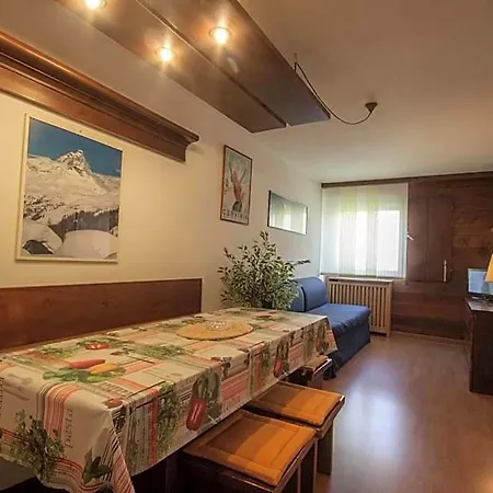Petit Tibet Apartmanhotel 3*