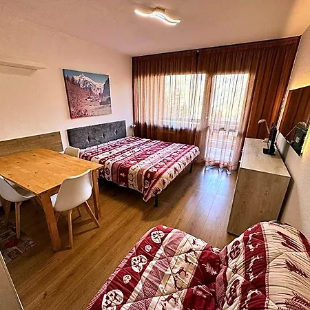 Petit Tibet Apartmanhotel