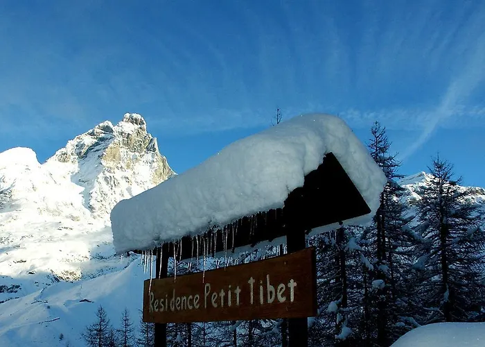 アパートホテル Petit Tibet 3*